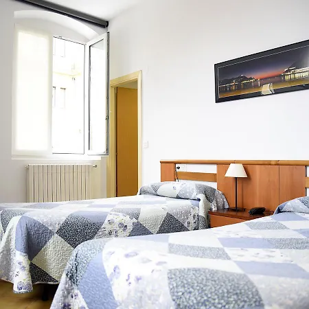 Отель Terminus 2*